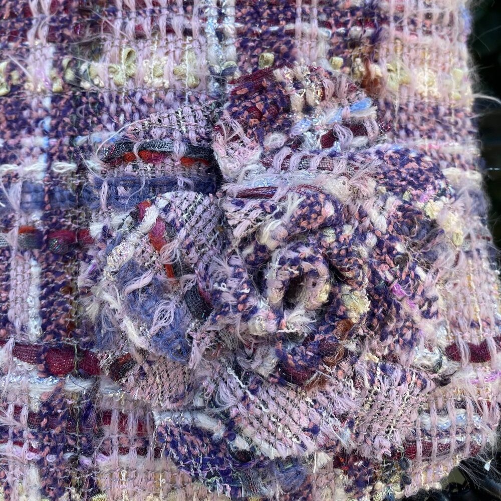 NEW! CHANEL 2005-2006 Tweed Camellia Crossbody Bag - Picture 4 of 16